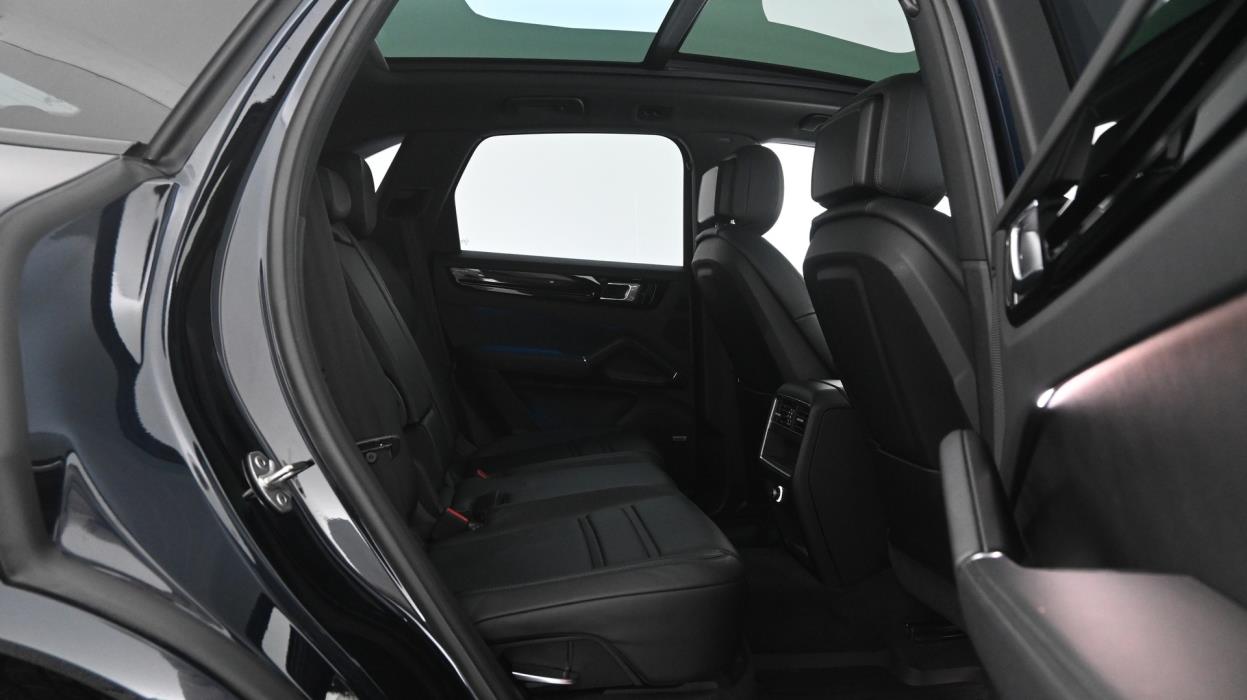 PORSCHE Cayenne 2019