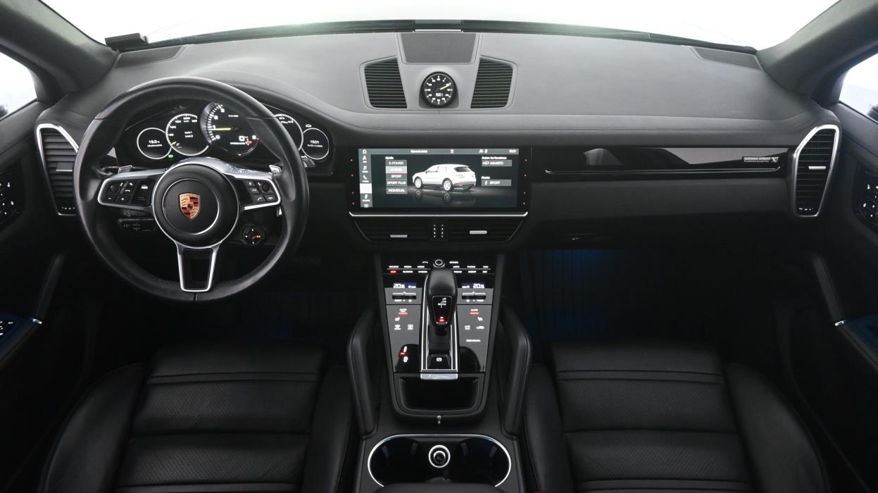 PORSCHE Cayenne 2019