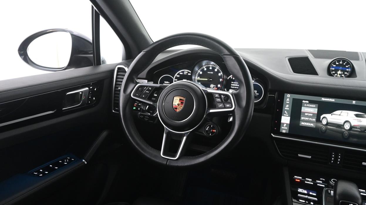 PORSCHE Cayenne 2019