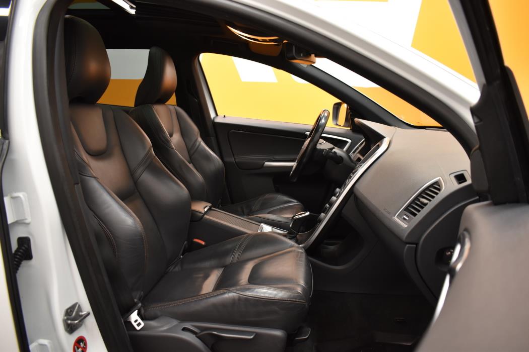 VOLVO XC60 2014