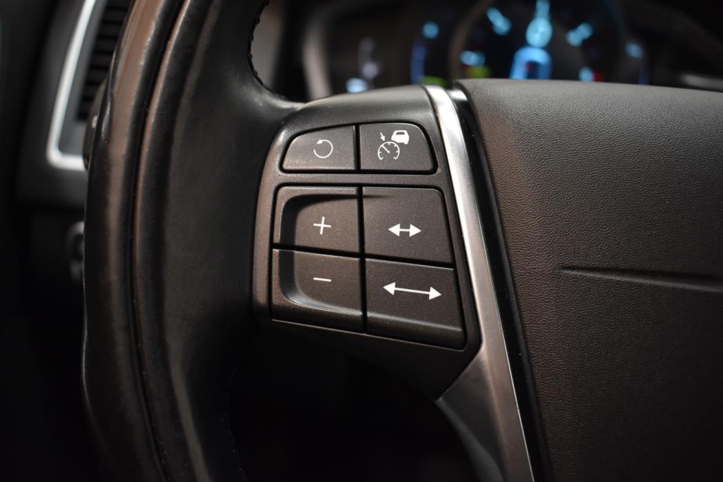 VOLVO XC60 2014