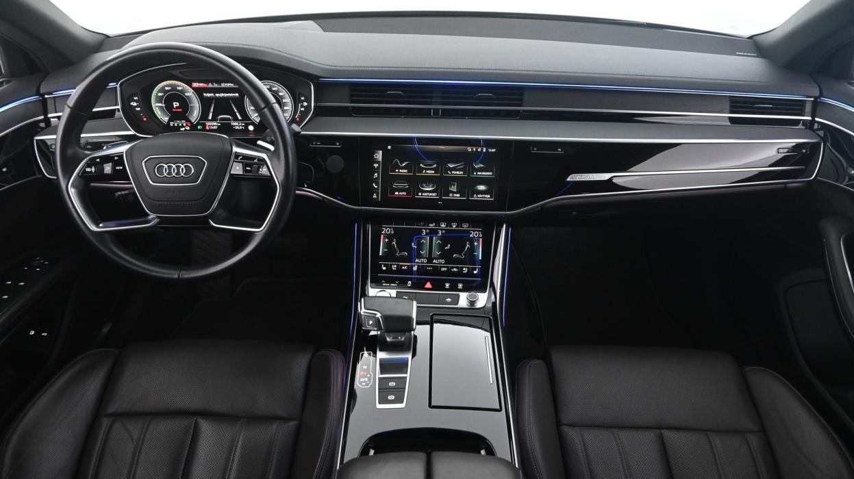 AUDI A8 2020