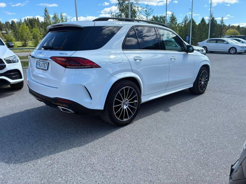 MERCEDES-BENZ GLE 2022