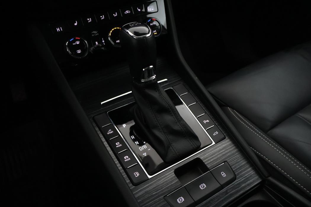 SKODA Superb 2020