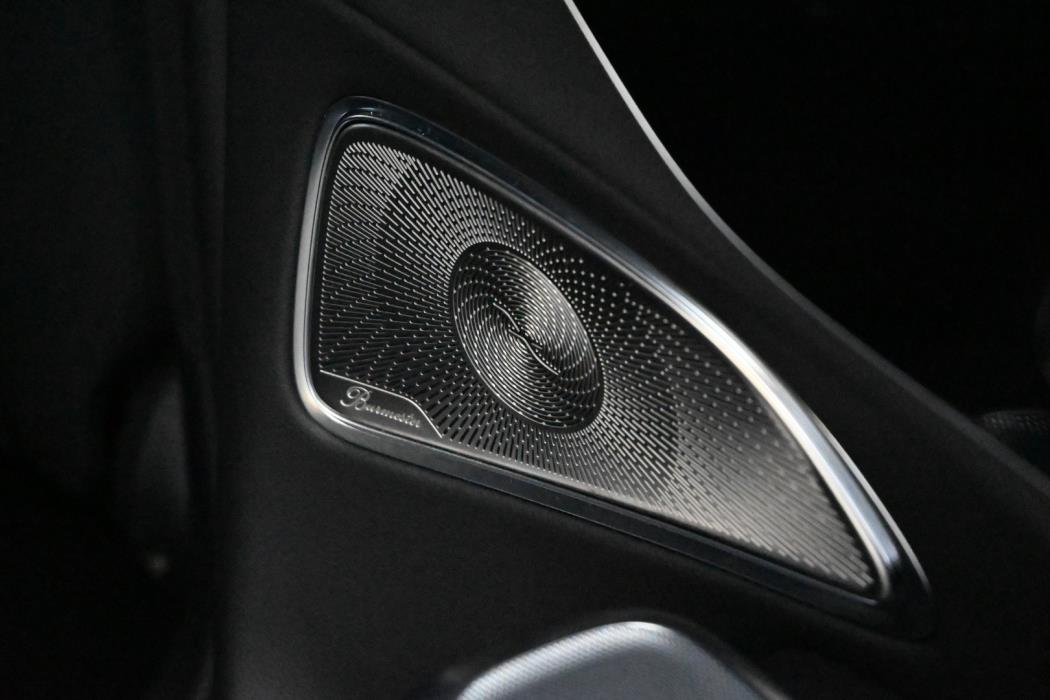 MERCEDES-BENZ E 2024