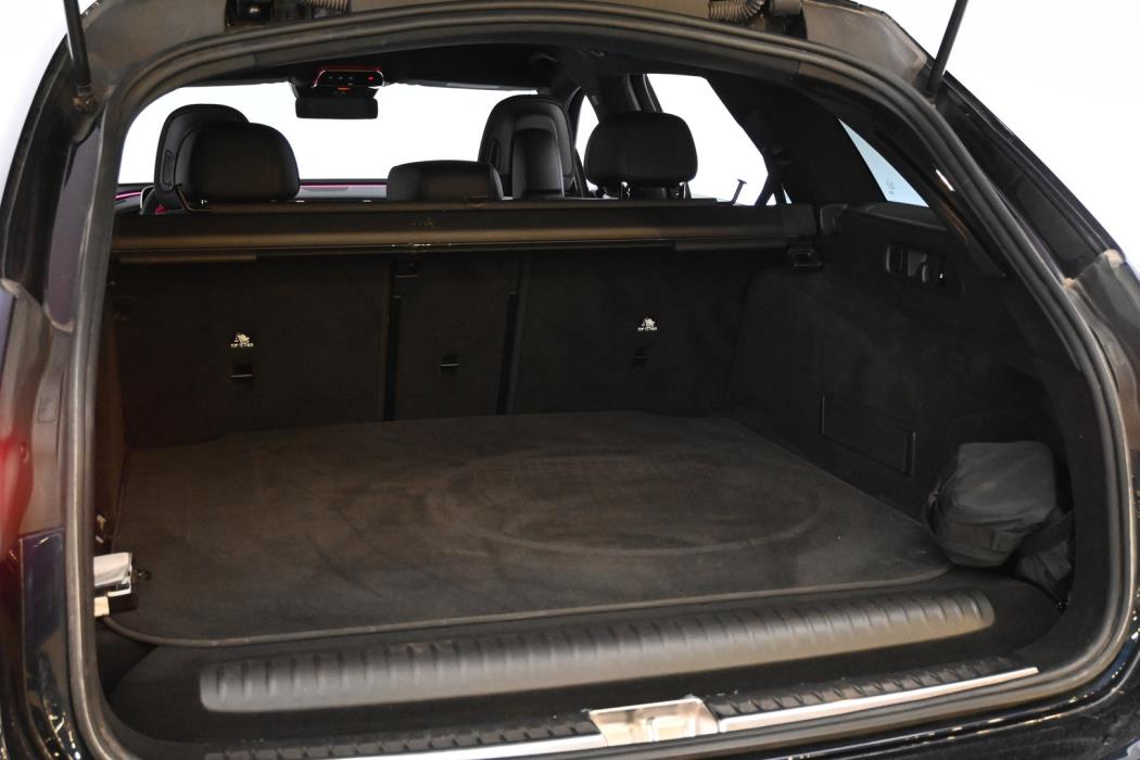 MERCEDES-BENZ E 2024