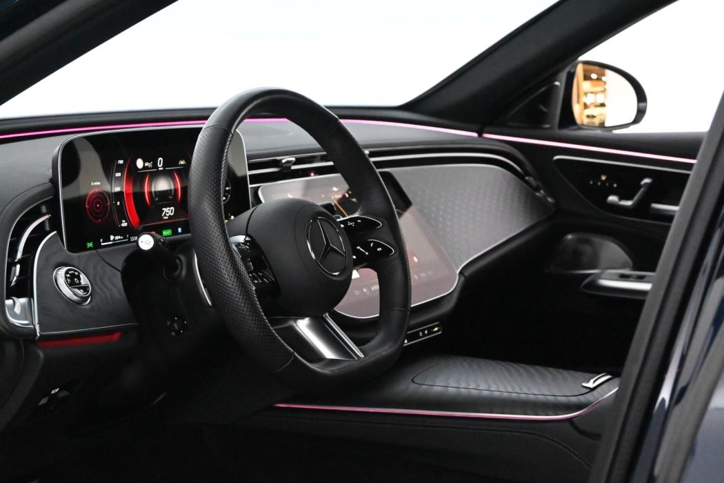MERCEDES-BENZ E 2024