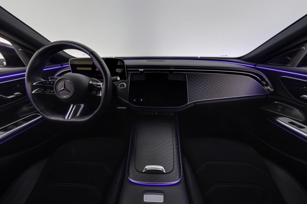 MERCEDES-BENZ E 2024