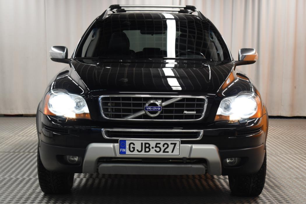 VOLVO XC90 2010