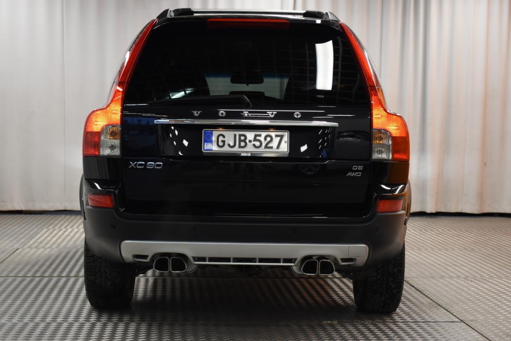 VOLVO XC90 2010