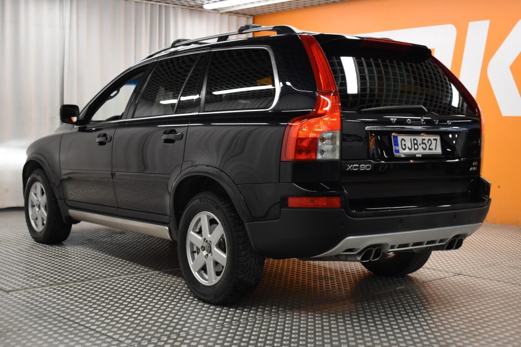 VOLVO XC90 2010