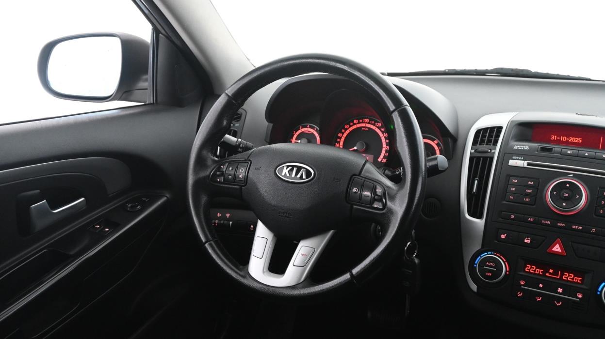 KIA cee'd 2011