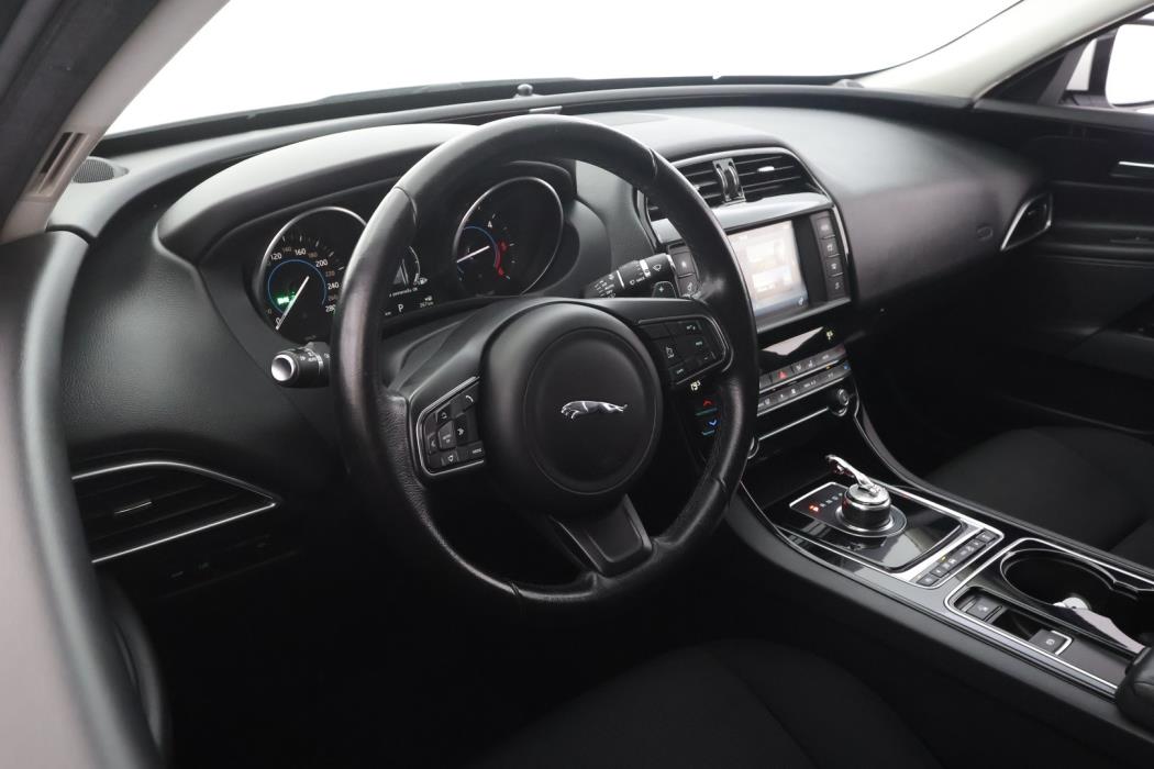 JAGUAR XE 2017