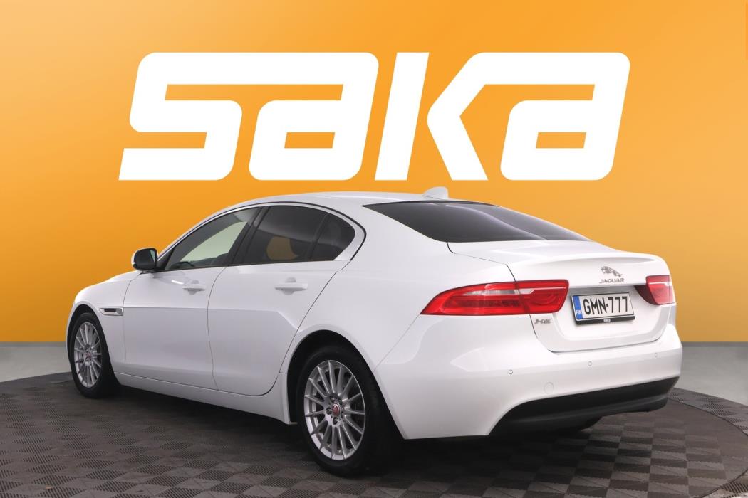 JAGUAR XE 2017