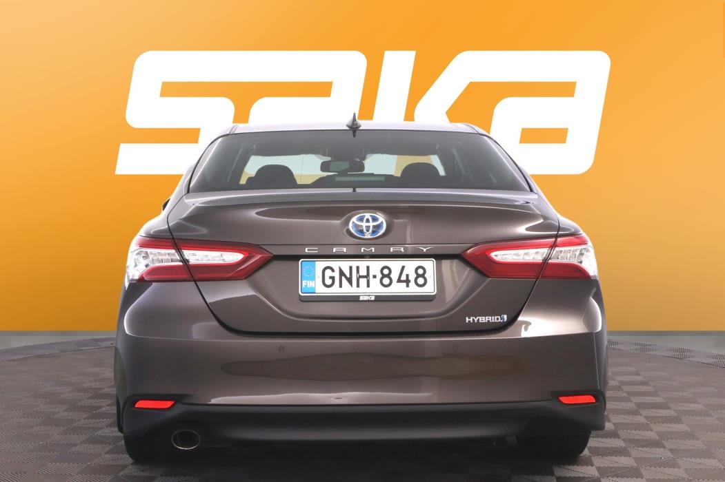 TOYOTA Camry 2019