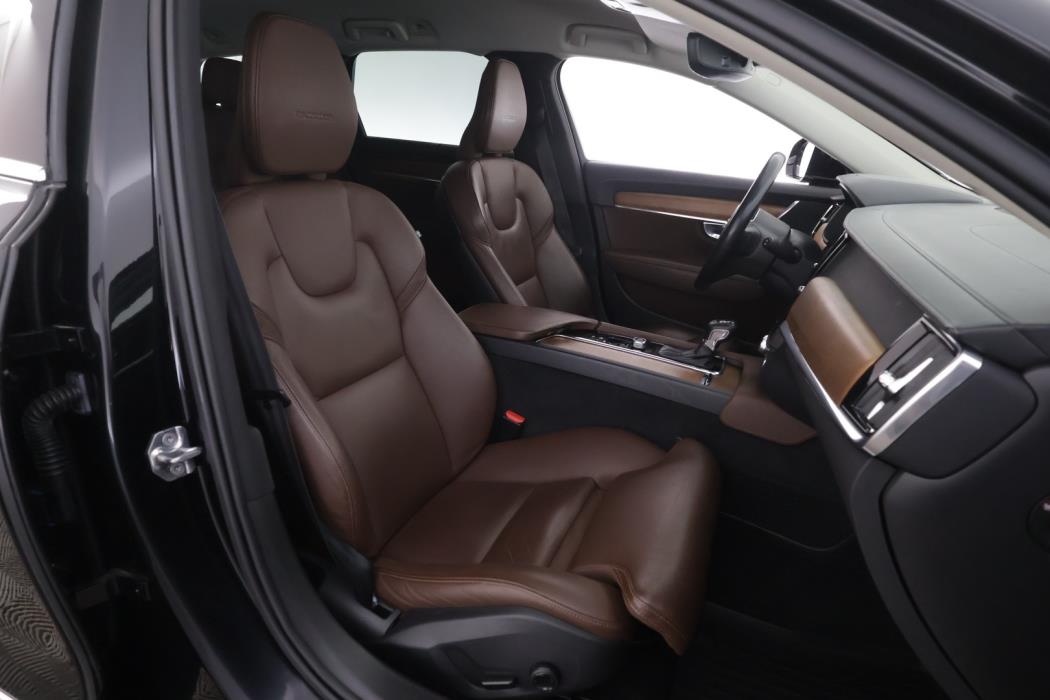 VOLVO V90 2020