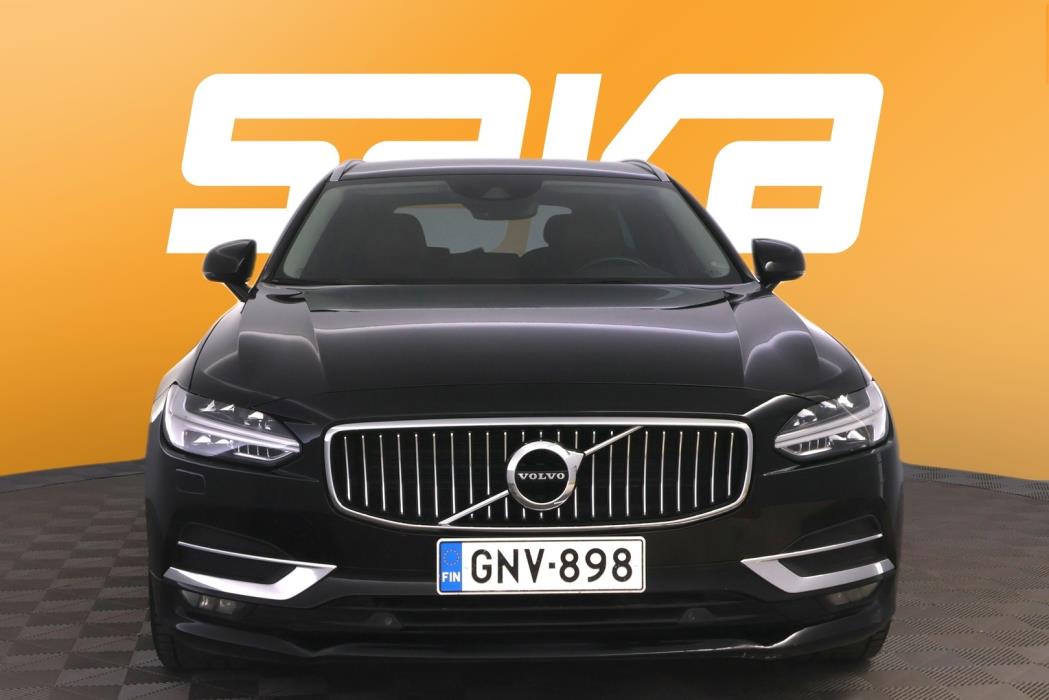VOLVO V90 2020