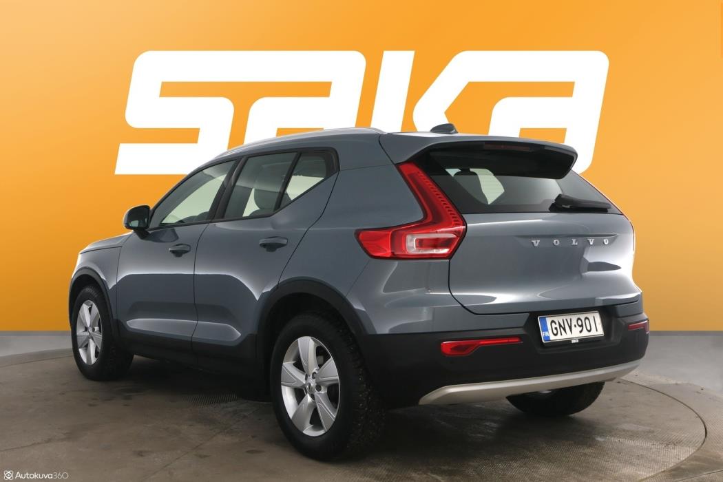 VOLVO XC40 2020