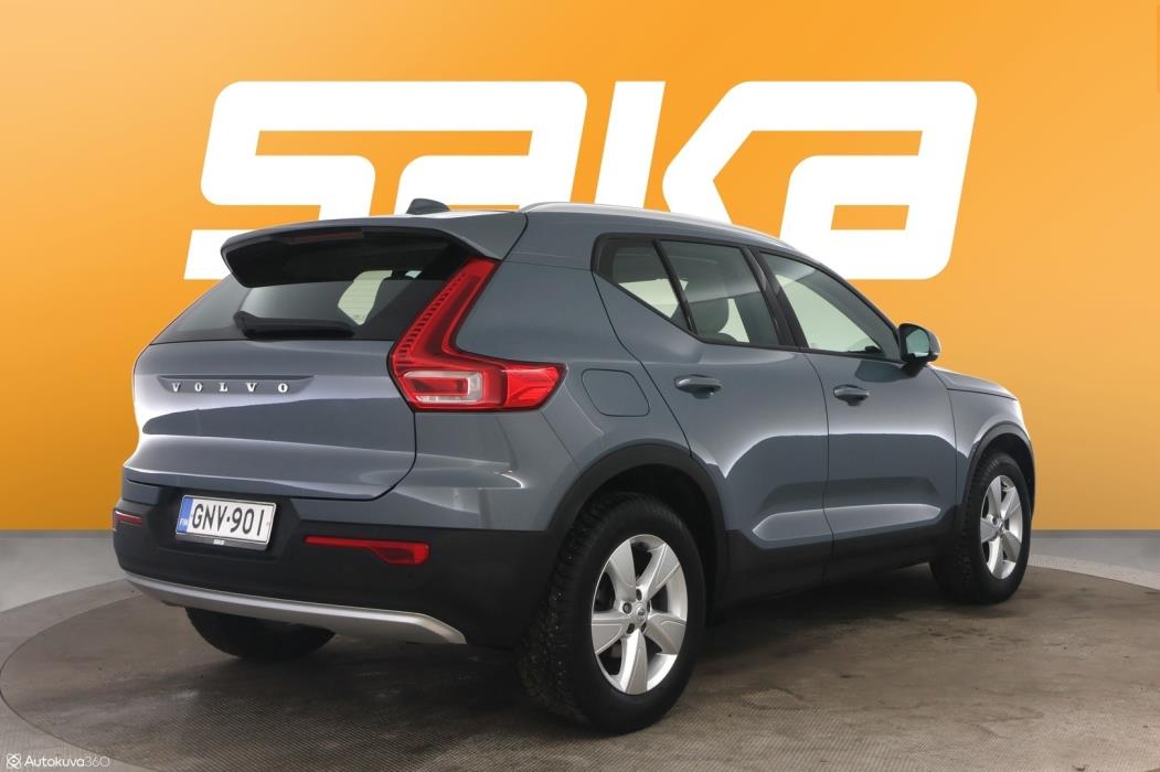 VOLVO XC40 2020