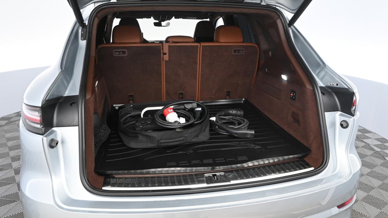 PORSCHE Cayenne 2020