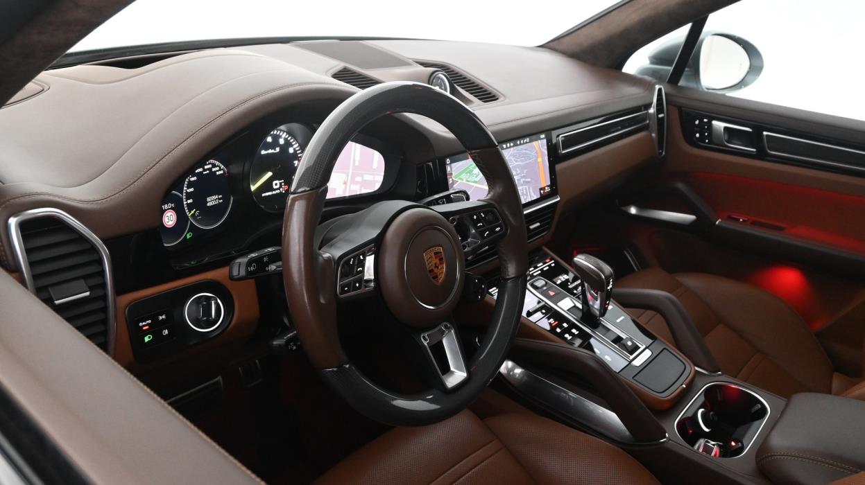 PORSCHE Cayenne 2020