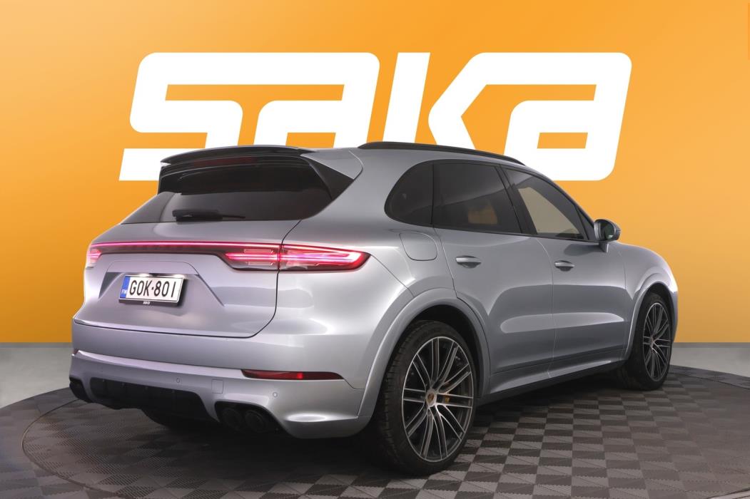 PORSCHE Cayenne 2020