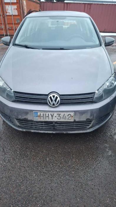 VOLKSWAGEN Golf 2009
