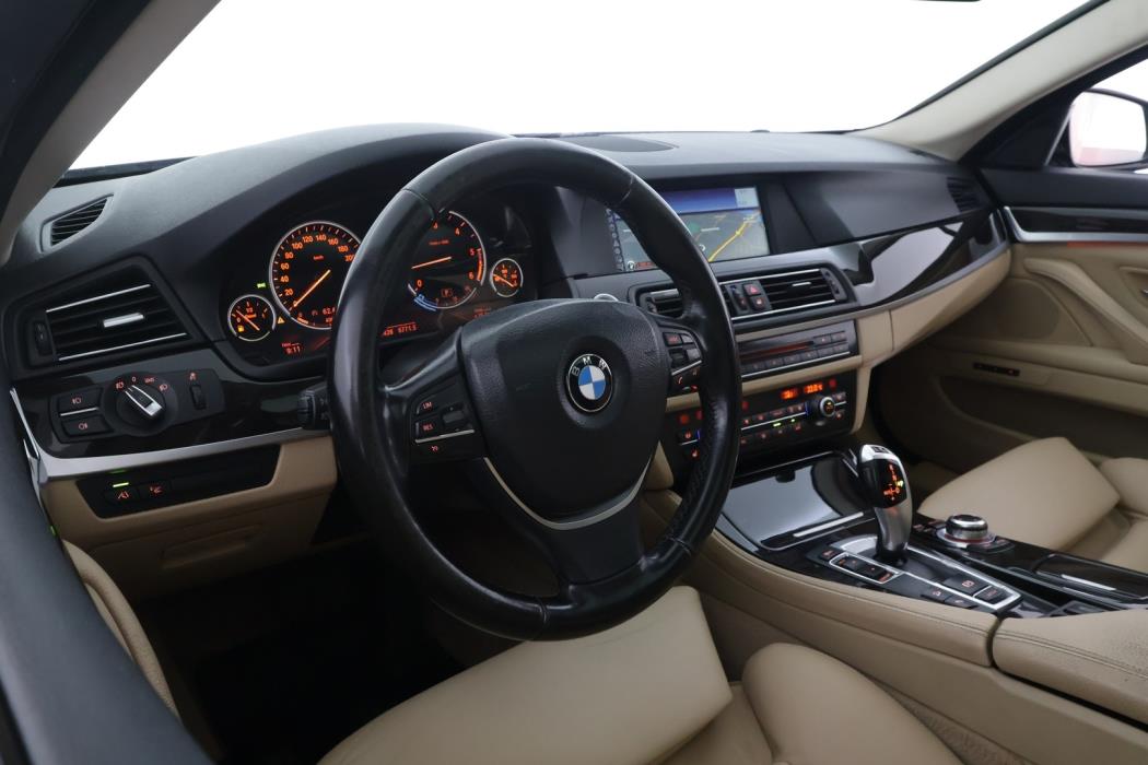 BMW 530 2012