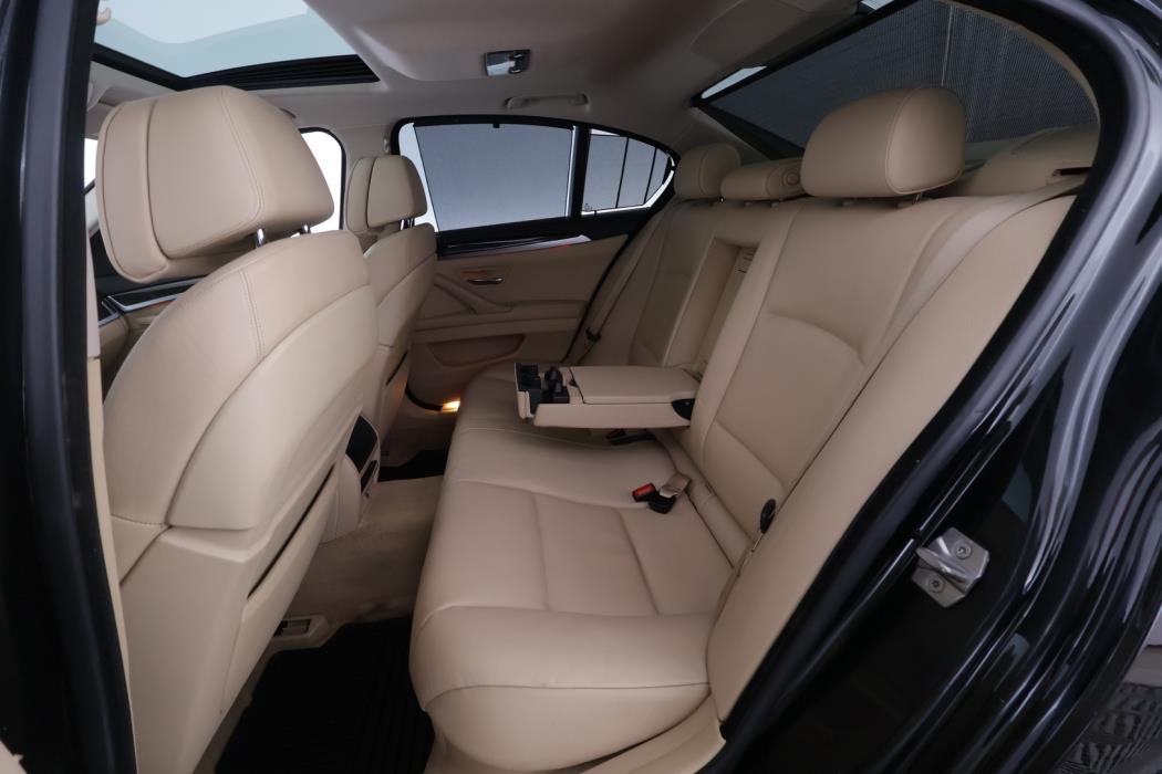 BMW 530 2012