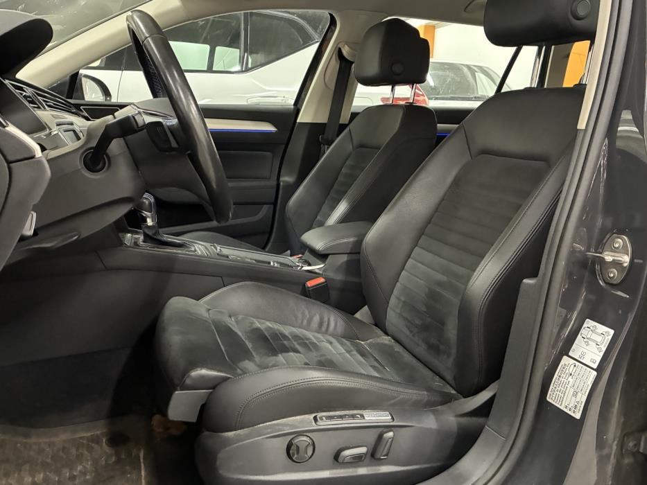 VOLKSWAGEN Passat 2017