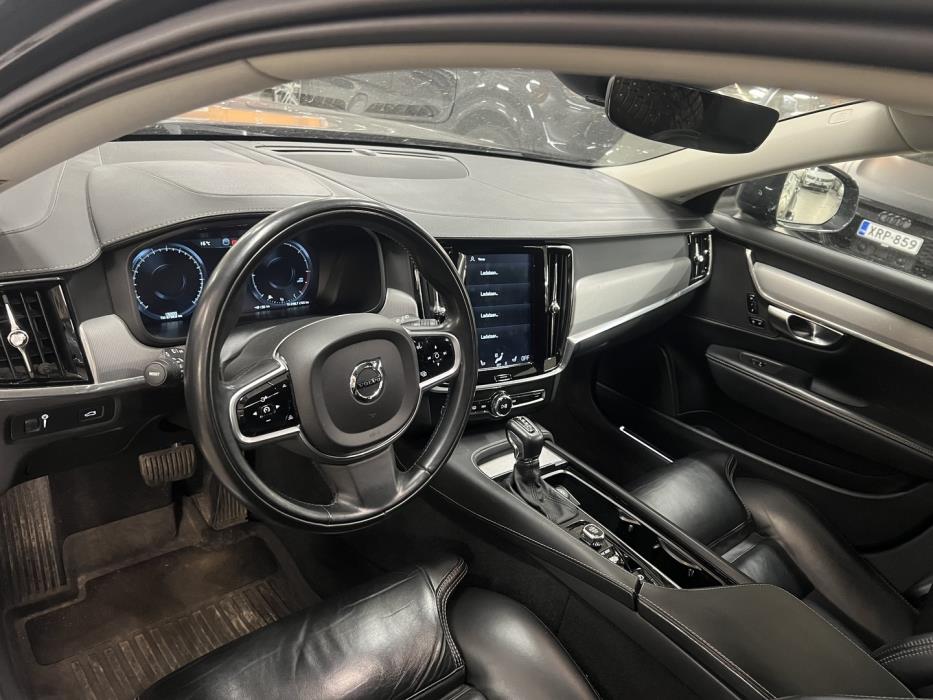 VOLVO V90 Cross Country 2019
