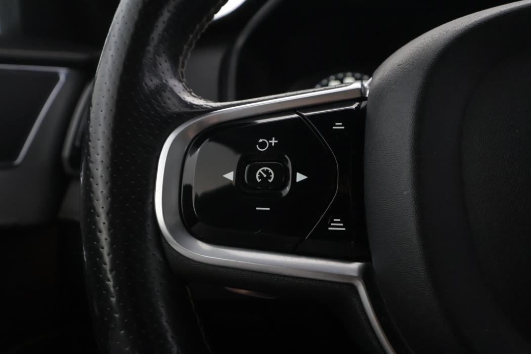 VOLVO XC90 2017