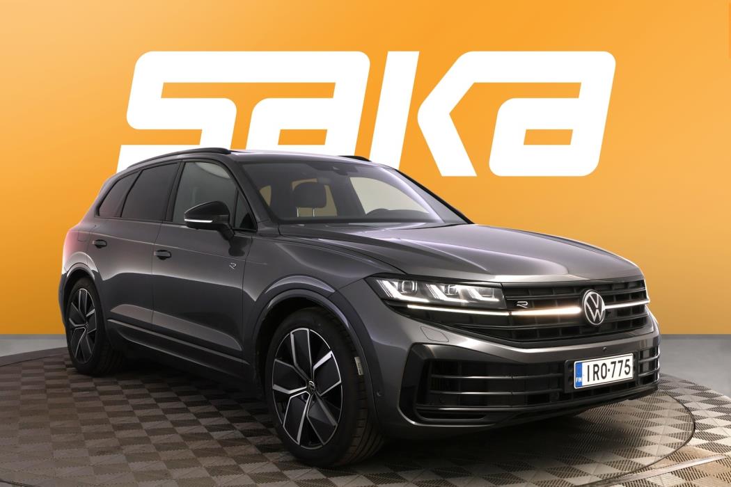 VOLKSWAGEN Touareg 2024