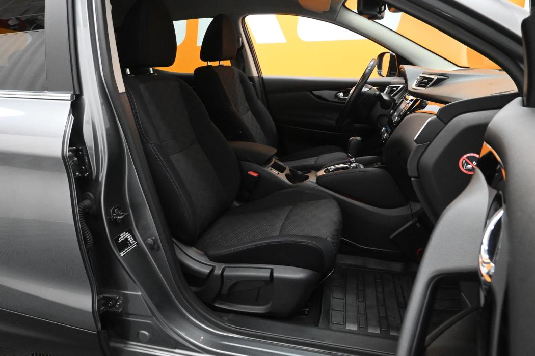 NISSAN Qashqai 2017