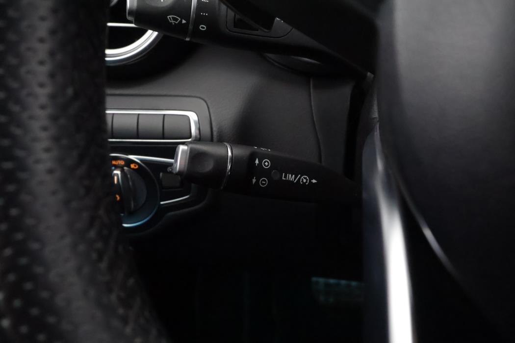 MERCEDES-BENZ C 2017