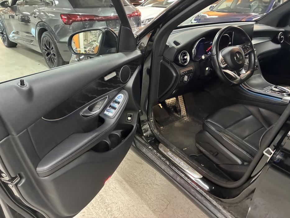 MERCEDES-BENZ GLC 2017