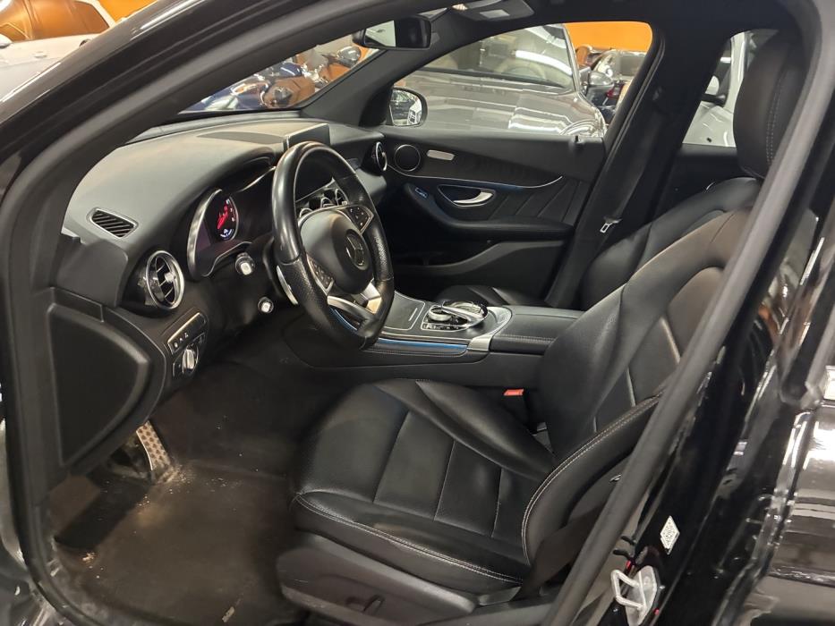 MERCEDES-BENZ GLC 2017