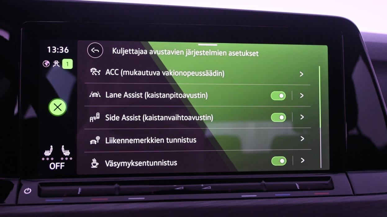 VOLKSWAGEN Golf 2021