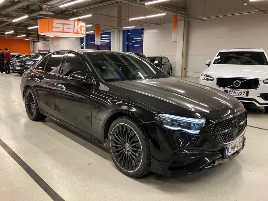 MERCEDES-BENZ E 2024