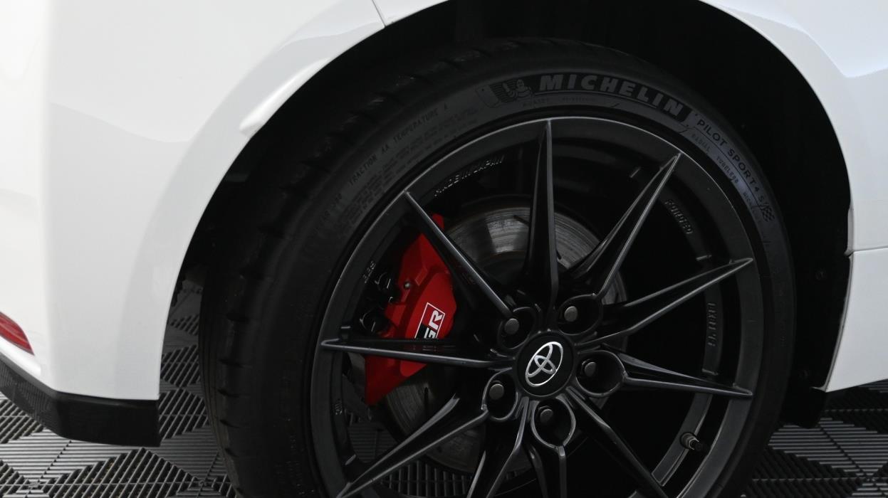 TOYOTA GR Yaris 2024