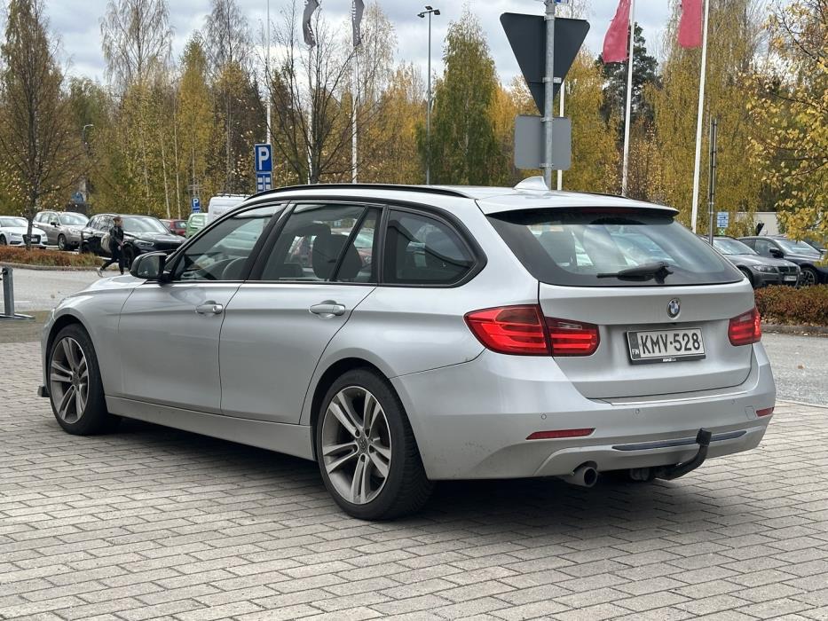 BMW 320 2015