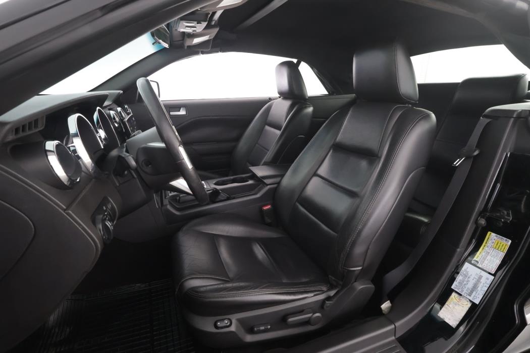 FORD Mustang 2006