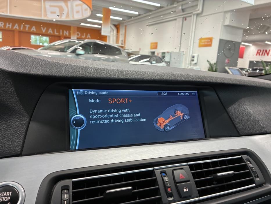 BMW 530 2011