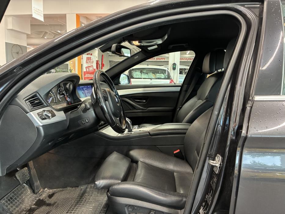 BMW 530 2011