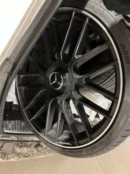 MERCEDES-BENZ E 2014