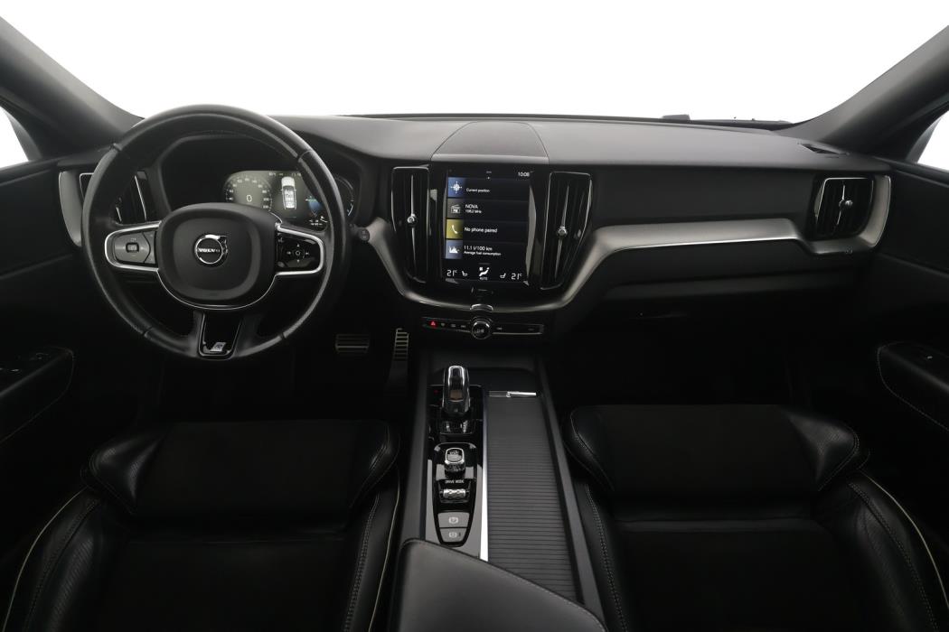 VOLVO XC60 2018