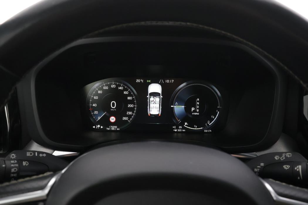 VOLVO XC60 2018