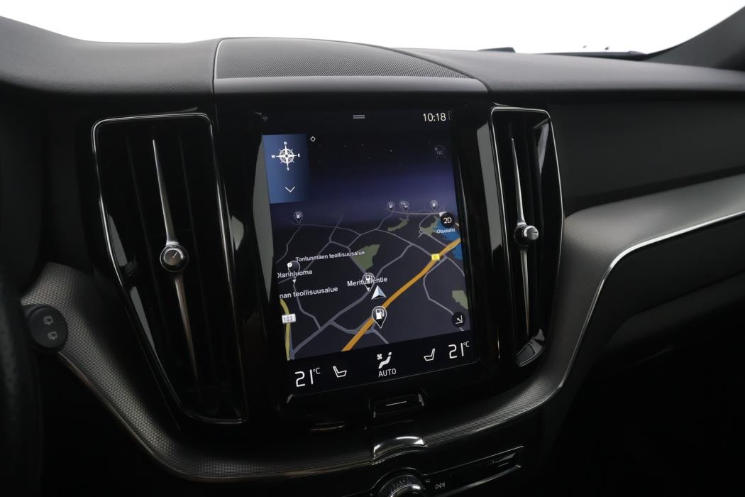 VOLVO XC60 2018