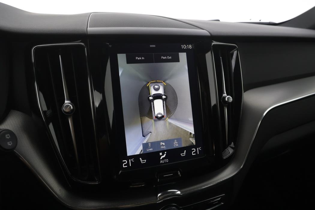 VOLVO XC60 2018