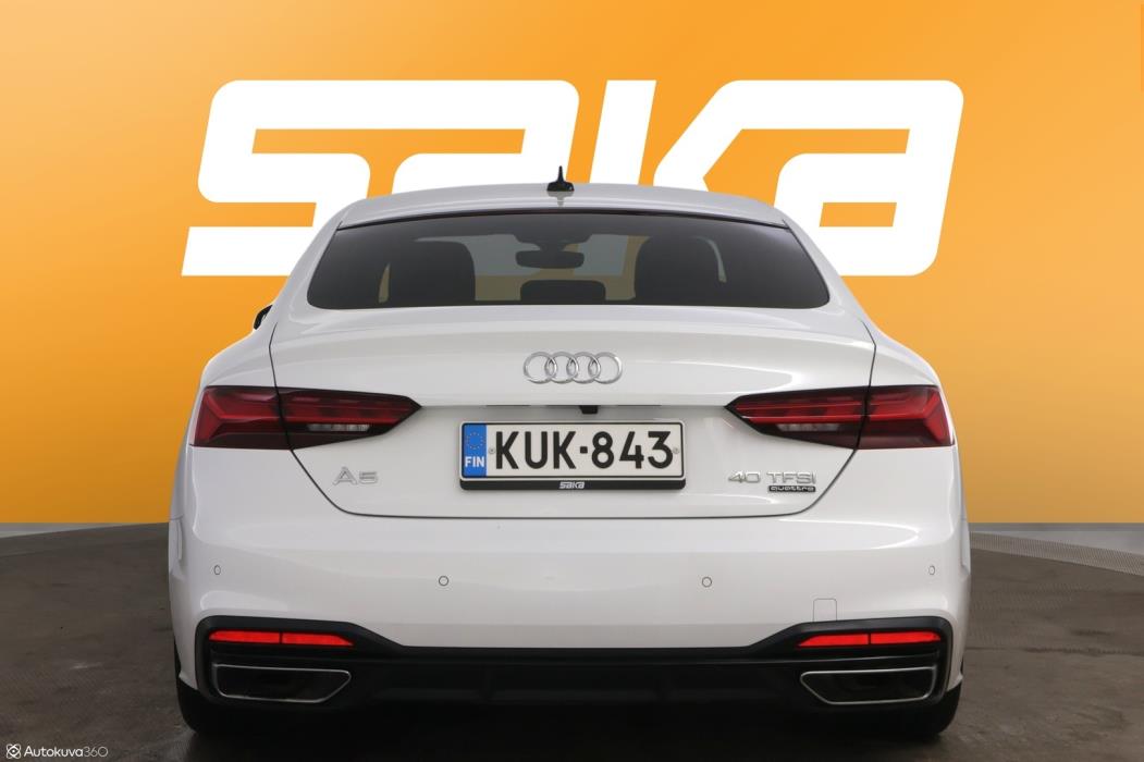AUDI A5 2022